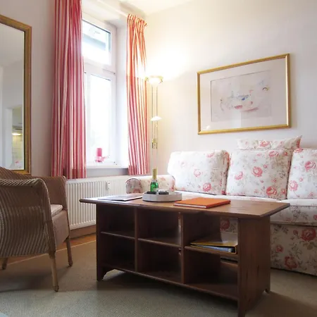 Ferienwohnung Am Molli Nr. 4 Apartment Kuehlungsborn